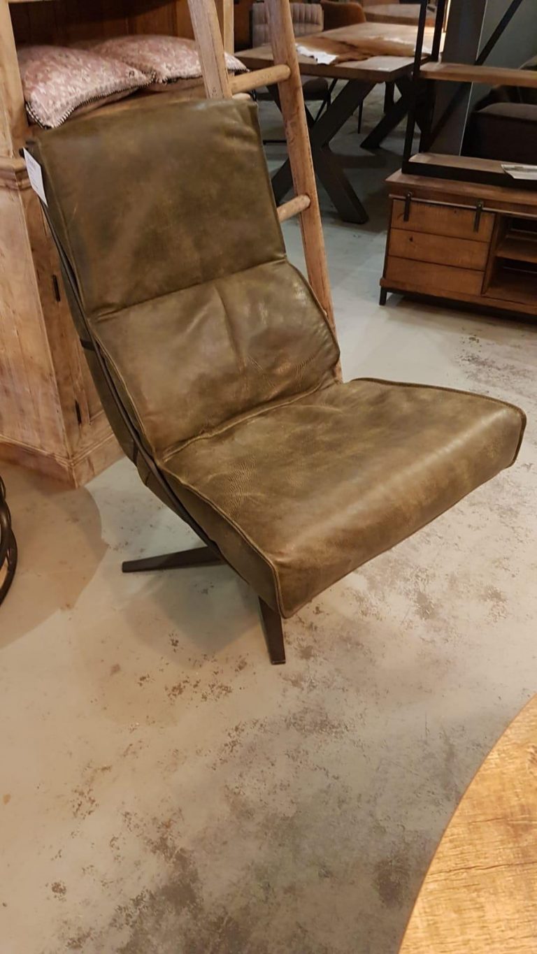 Moderne relax fauteuil in stijlvol design perfect voor uw woonkamer