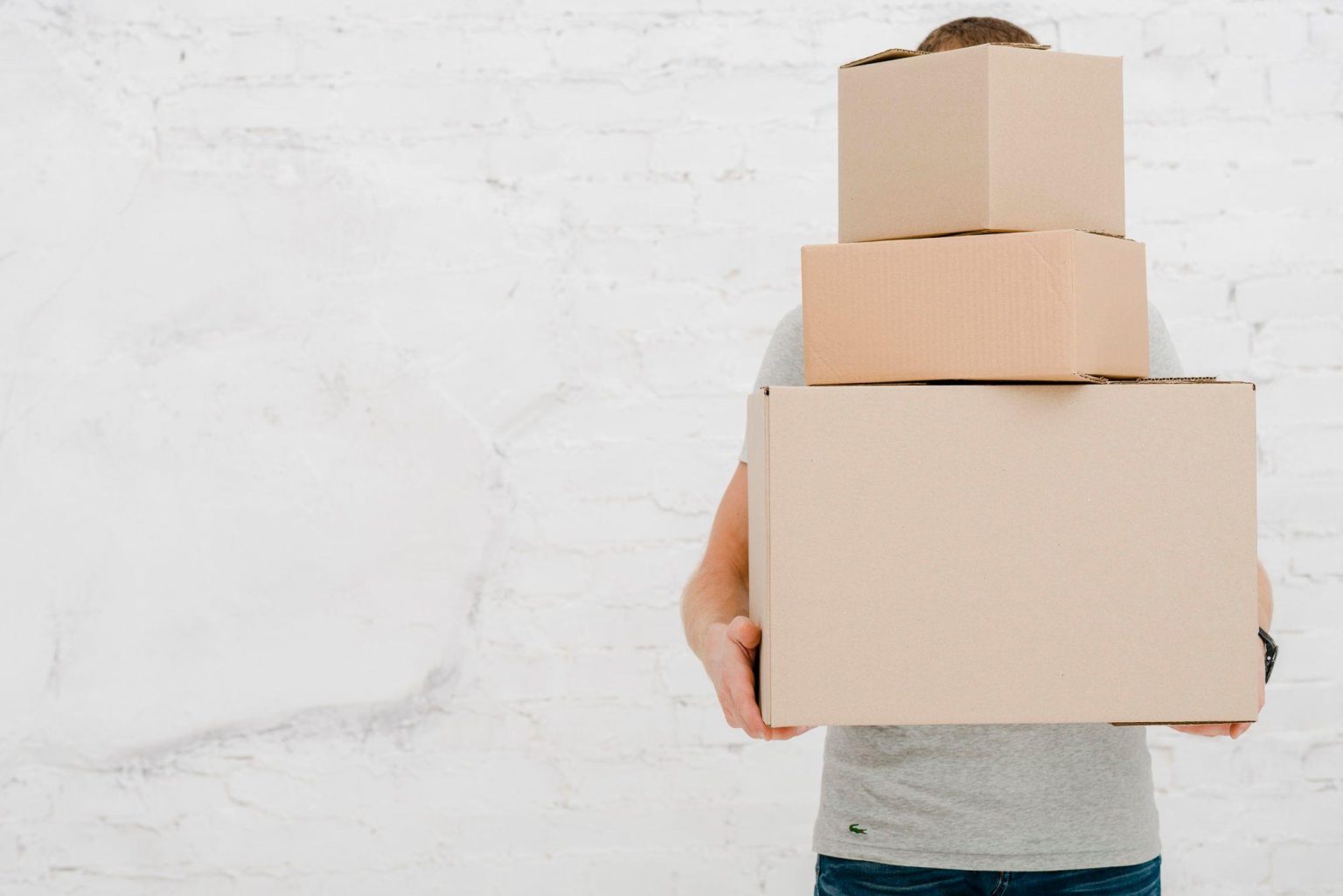 Verhuizers die zorgen voor een zorgeloze en comfortabele verhuizing met professionele apparatuur in de Randstad